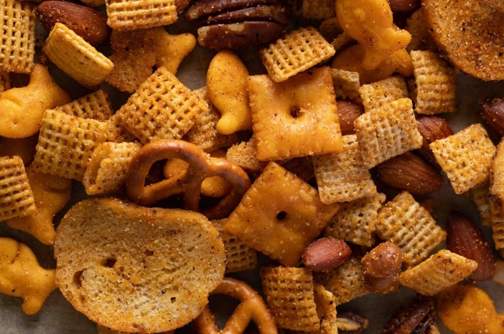 Honey BBQ Cereal Snack Mix